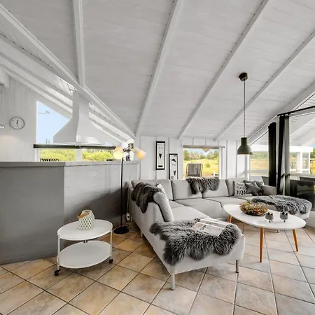 Feriehus Cyrill - 250m To The Fjord By Interhome *