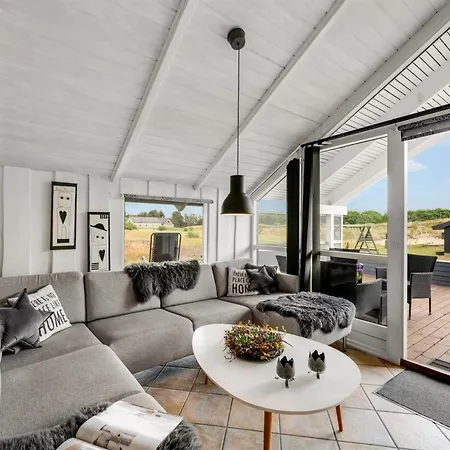 Cyrill - 250m To The Fjord By Interhome Feriehus *