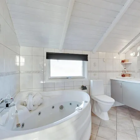 Cyrill - 250m To The Fjord By Interhome Bjerregård