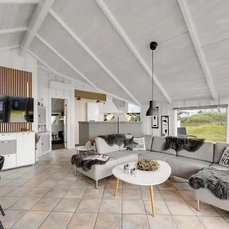 Cyrill - 250m To The Fjord By Interhome Bjerregård
